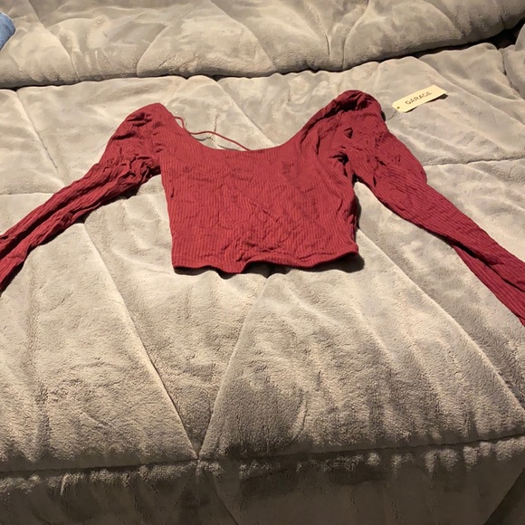 Top! - Picture 2 of 4